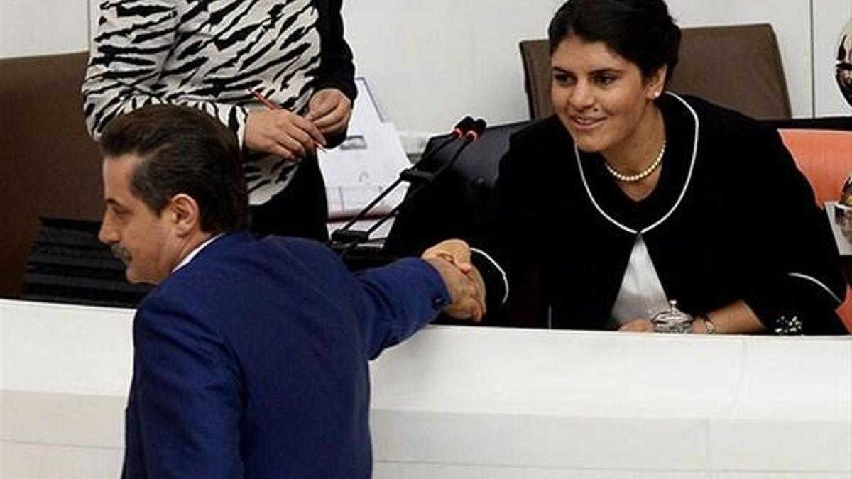 Yeni vekillerin yeni gündemi