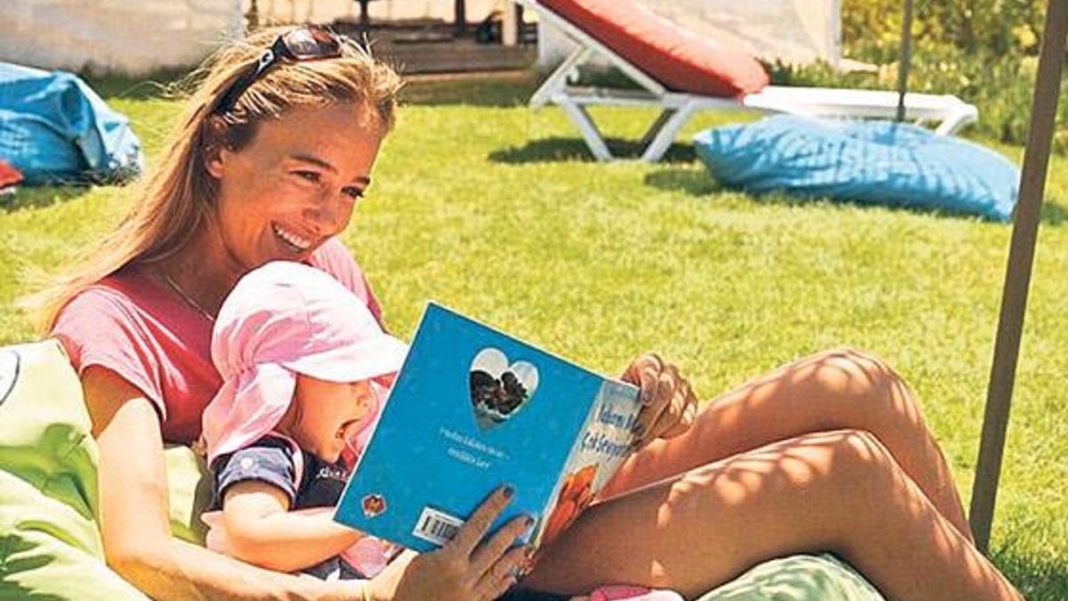 Selin ile kitap zamanı!