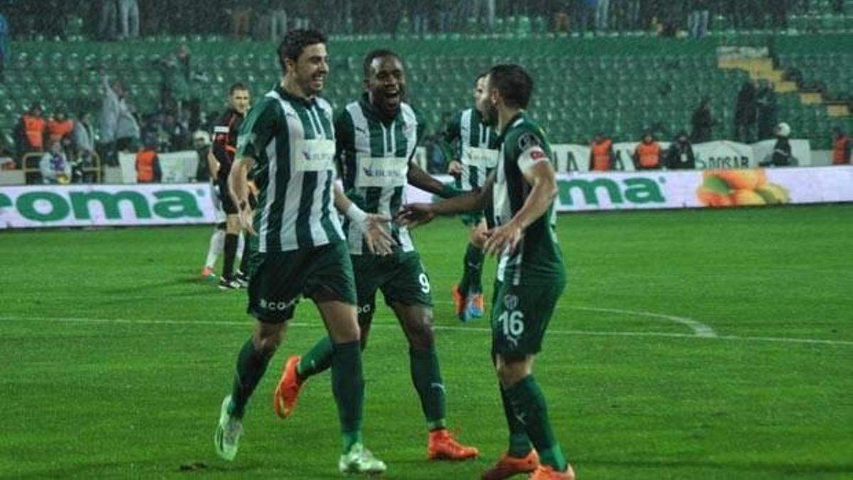 Aziz Yıldırım'dan Ozan Tufan pazarlığı