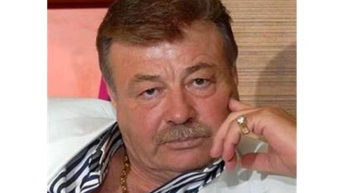 Nuri Alço taburcu oldu