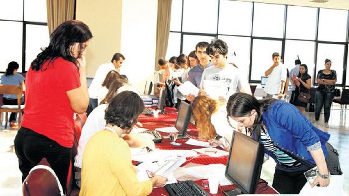 Lise ve üniversite tercih dönemi bugün başlıyor!