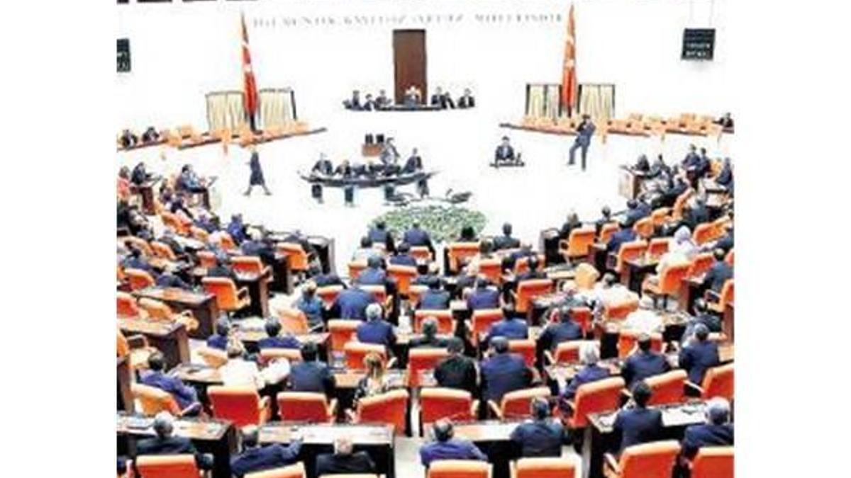Divan krizinde ‘taktik’ savaşı