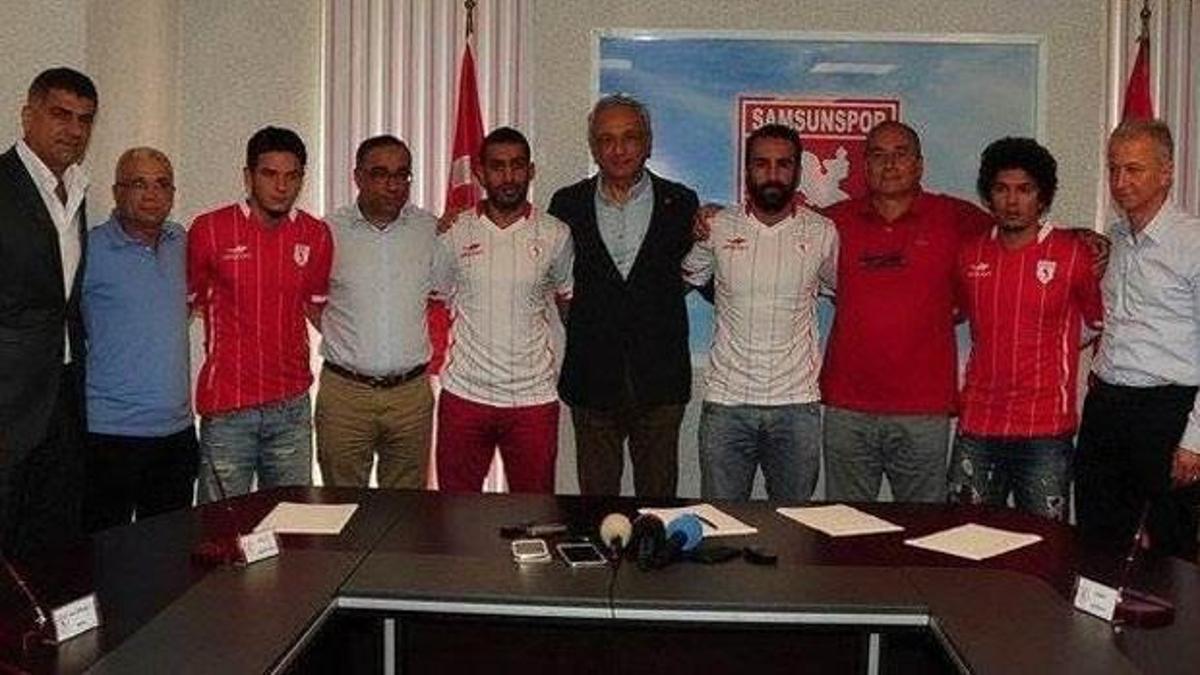 Samsunspor'dan imza şov