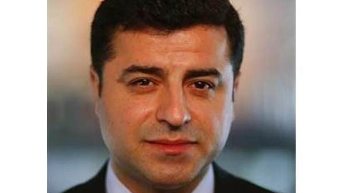 Demirtaş'tan Davutoğlu'na tek cümlelik yanıt!