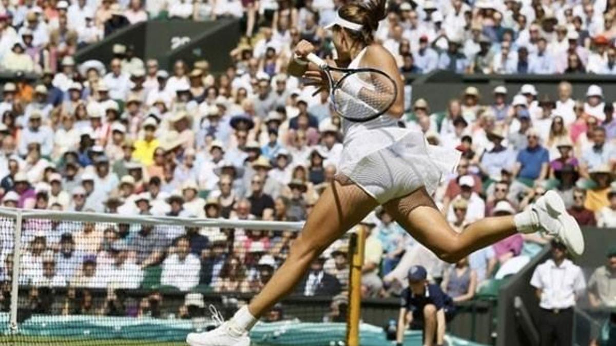Wimbledon'da finalin ilk adı belli oldu