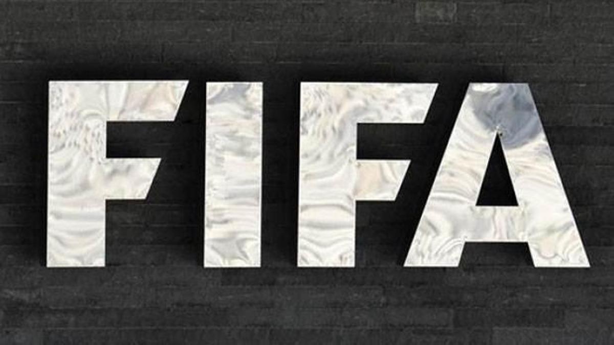 FIFA yetkilisi, iade ediliyor