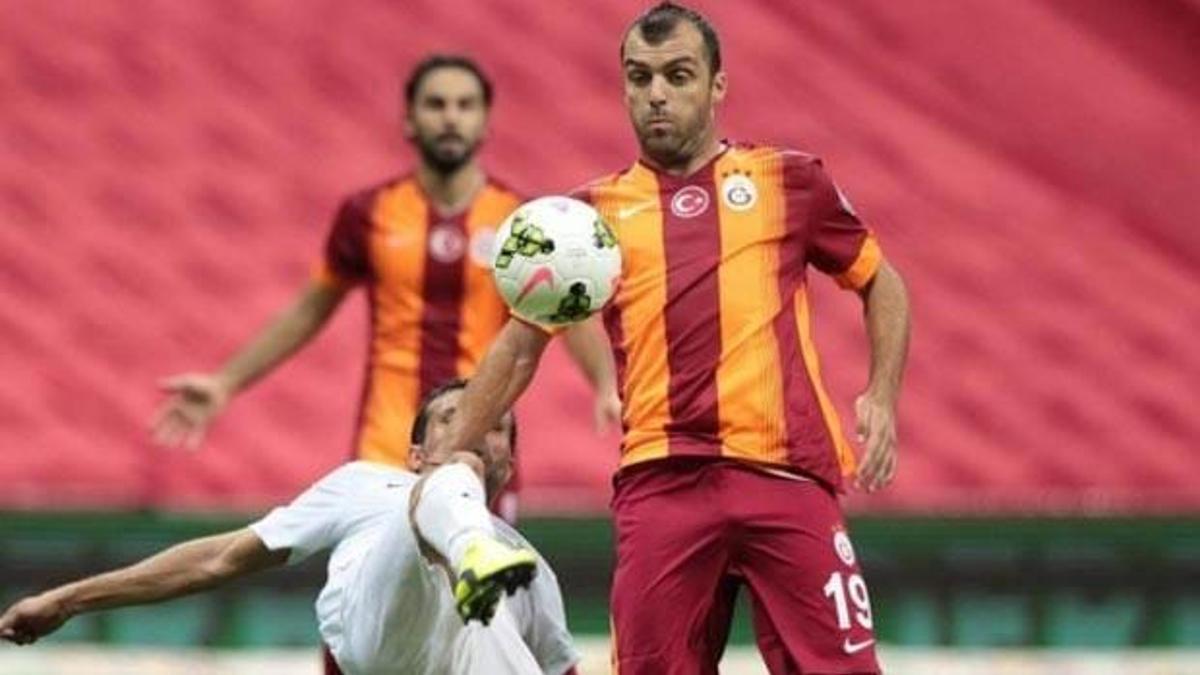 Pandev'den G.Saray'a eleştiri