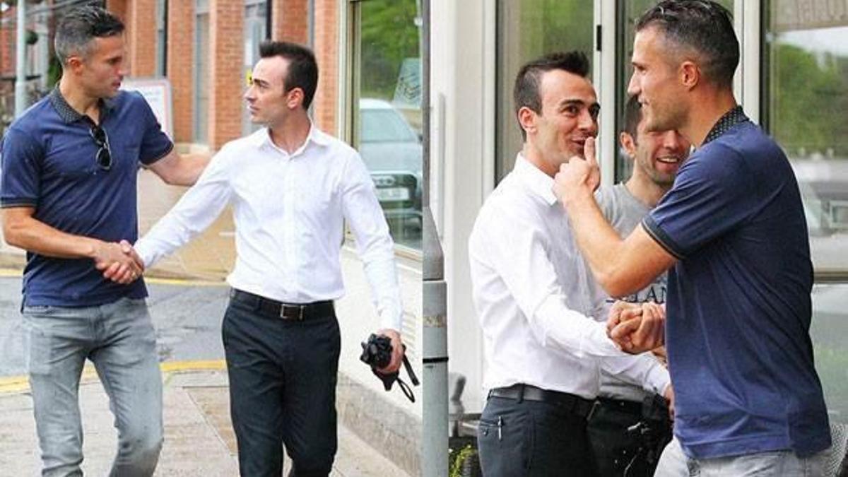 'Van Persie küçük düşürüldü'