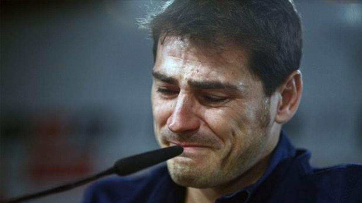 Gözyaşlarıyla veda etti