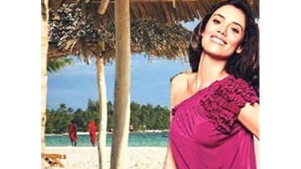 Cansu Dere aşk iddialarına açıklık getirdi