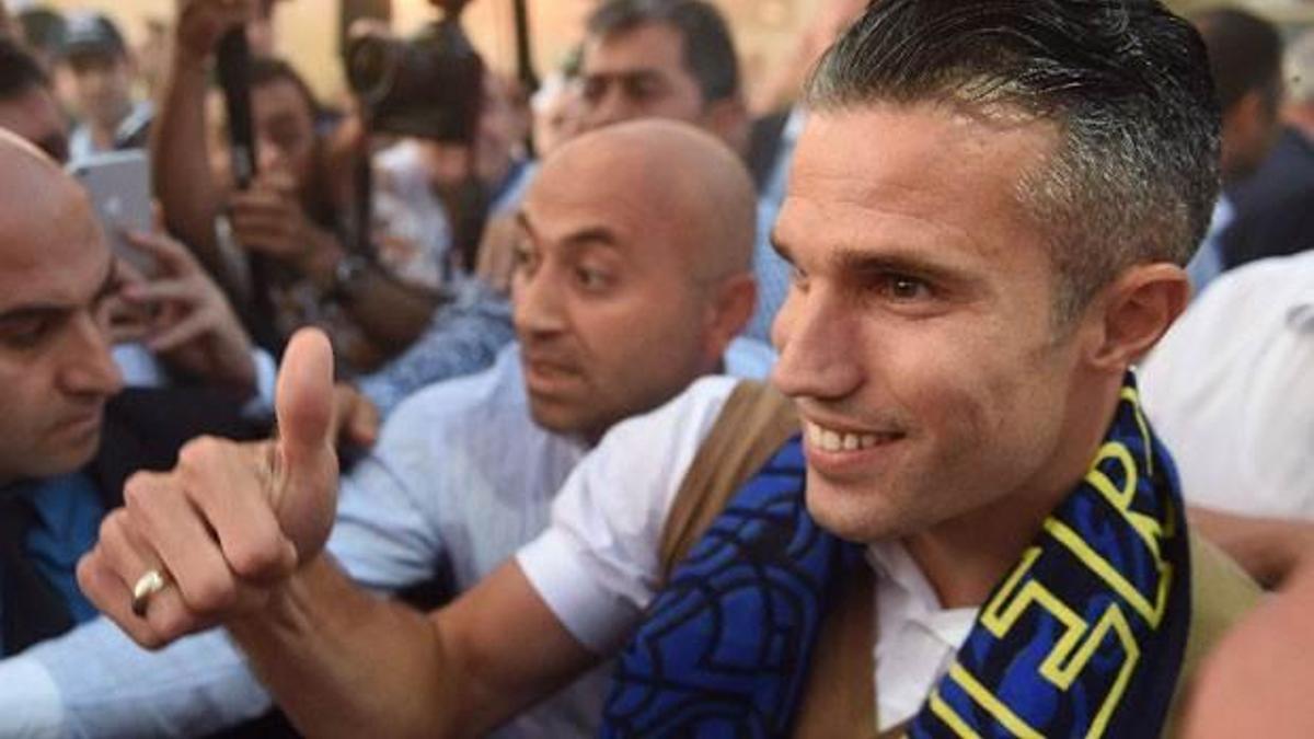 Robin van Persie'den taraftara mesaj