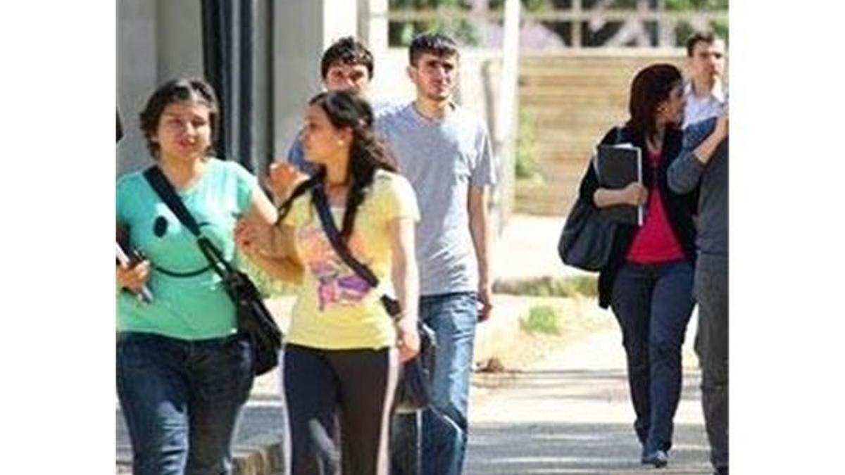 MEB 1500 öğrenciye burs verecek