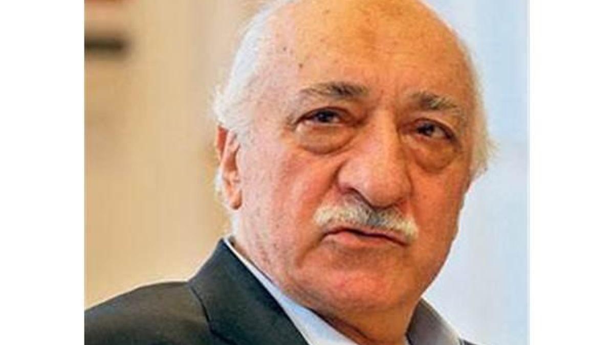 AYM'den Gülen'e ret!