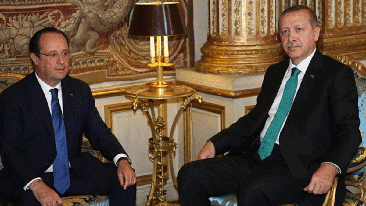 Hollande'den Erdoğan'a taziye telefonu