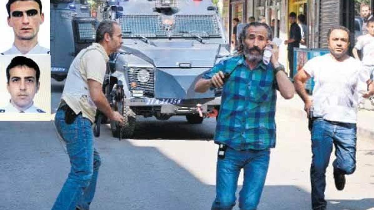 Trafik polisine kaza pususu!