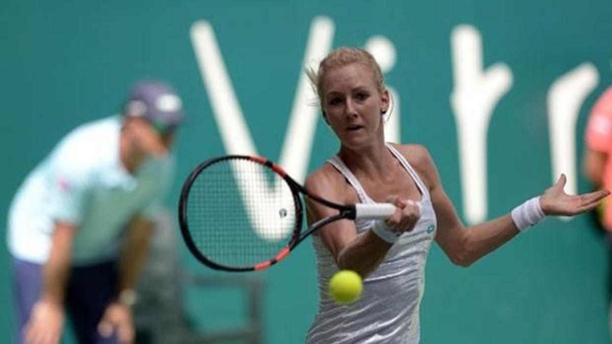 Radwanska yarı finalde