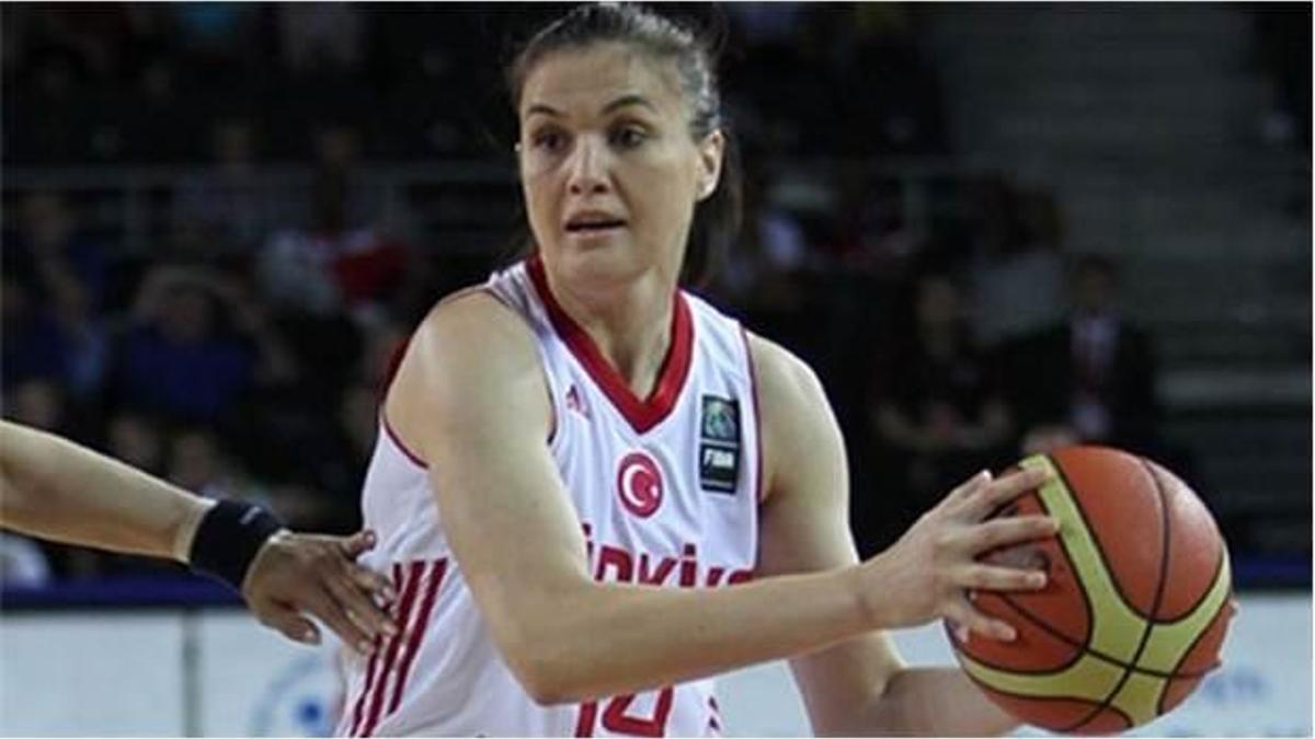 Şaziye İvegin, Beşiktaş'ta