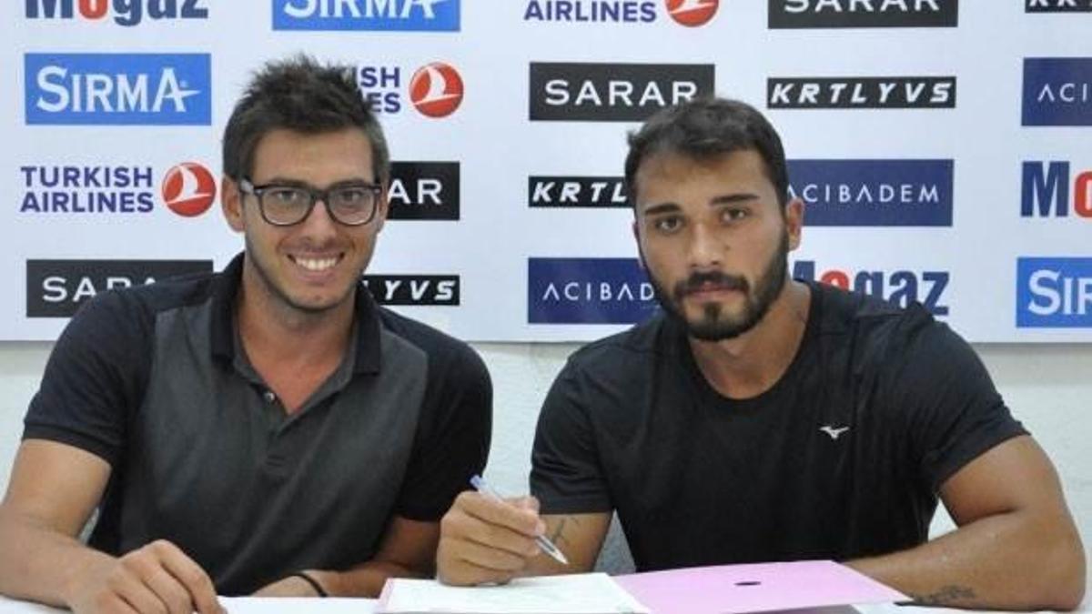 Beşiktaş'ta imza