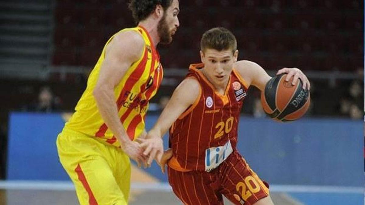 Kristijan Nikolov veda etti
