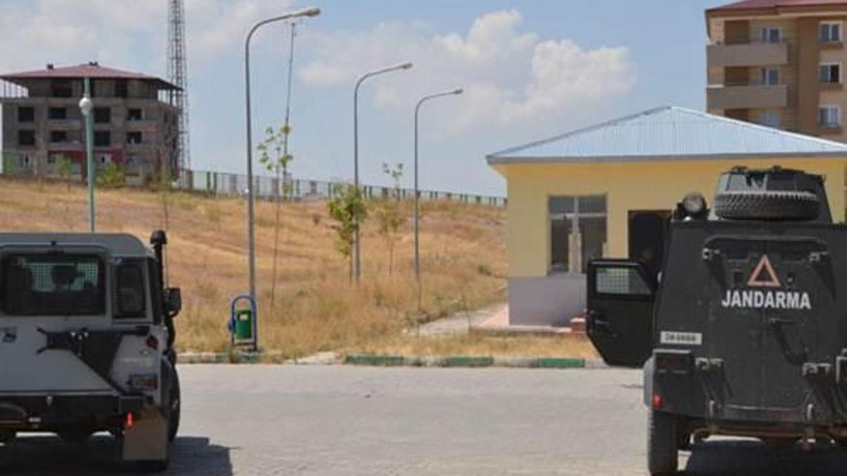 2 yerde saldırı
