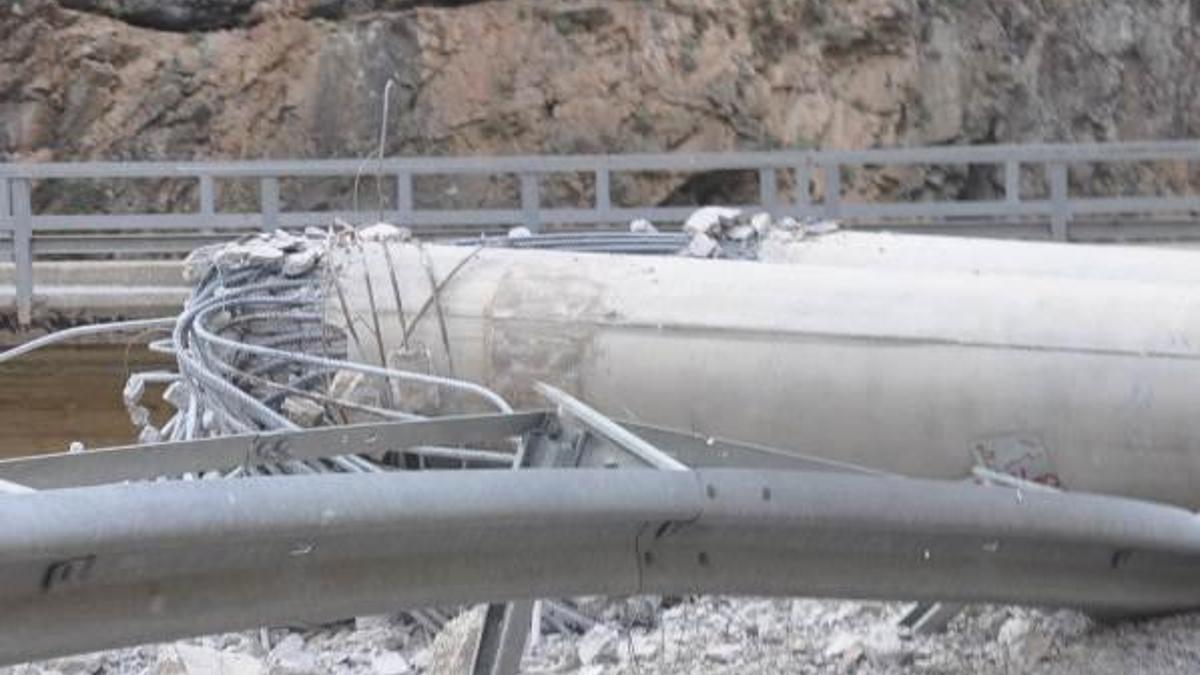 PKK’lıların hendek kazdığı Hakkari-Çukurca yolu hala kapalı