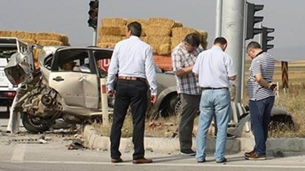 21. dönem MHP Tokat milletvekili Lütfi Ceylan, kazada hayatını kaybetti