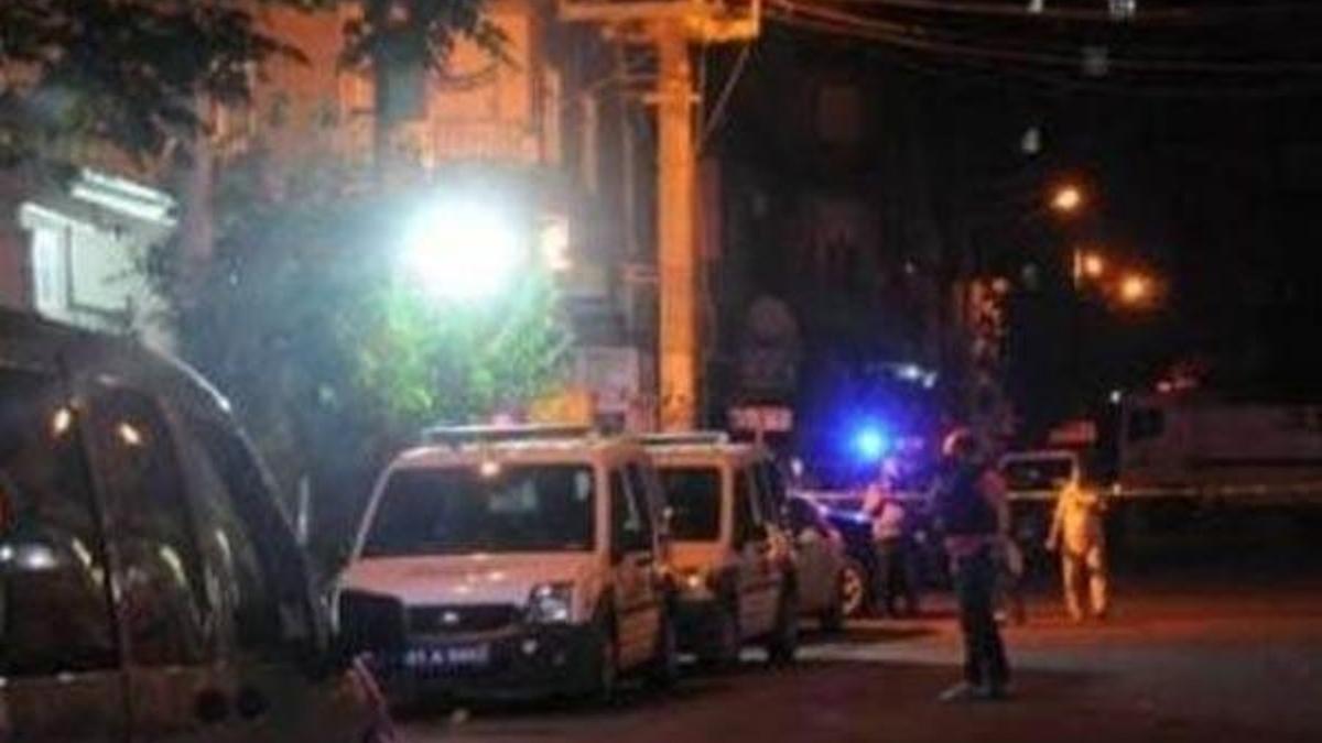 Diyarbakır'da polis merkezine bombalı saldırı: 1 polis ağır yaralı