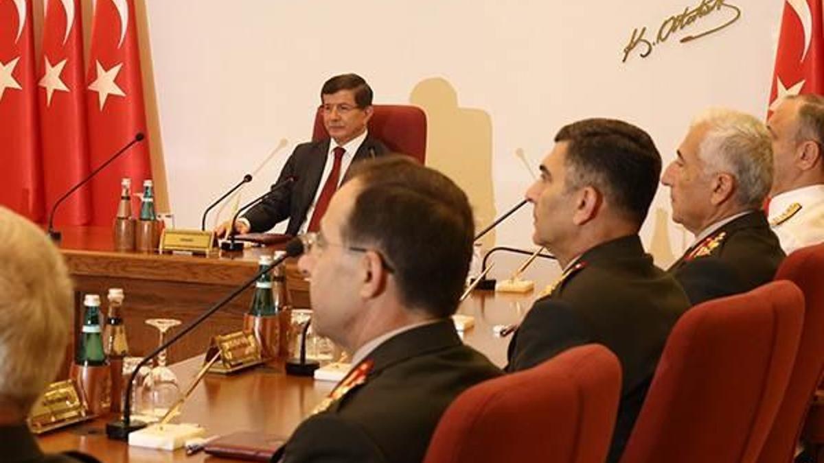 Balyoz ve Casusluk sanıklarına terfi