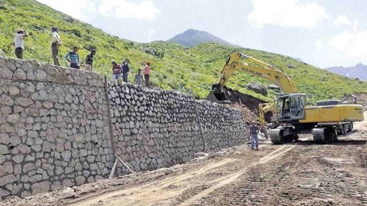 Yeşil Yol’un taş duvarları!