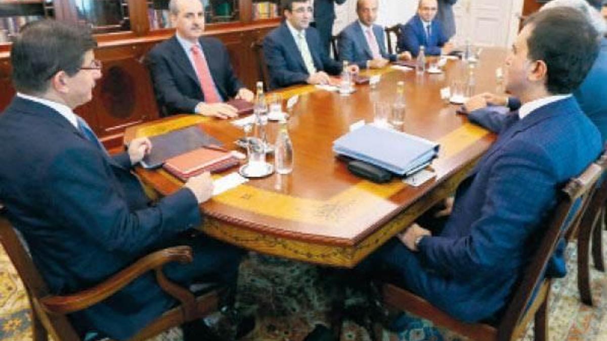 Koalisyon randevusu: Pazartesi, saat 18.00
