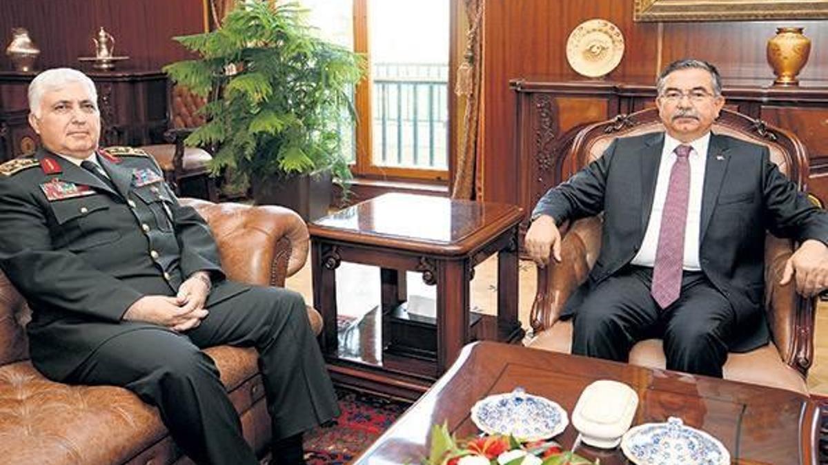 Necdet Özel’e ‘Şeref Madalyası’ verilecek