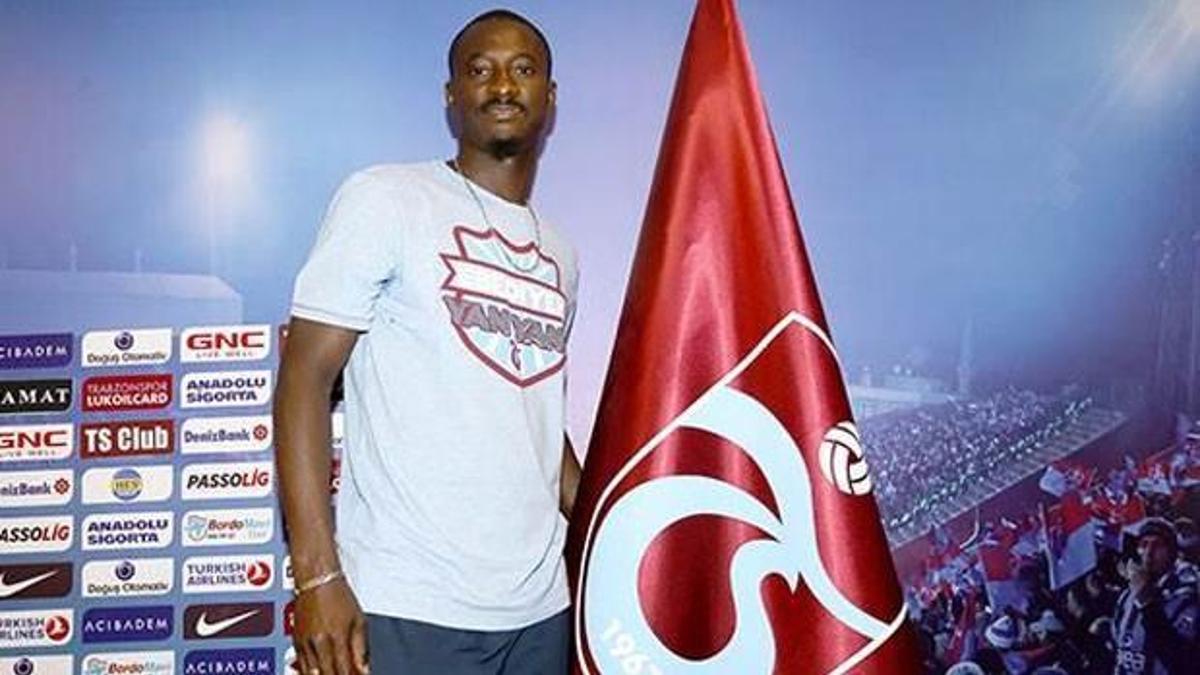 Dame N'Doye imzayı attı