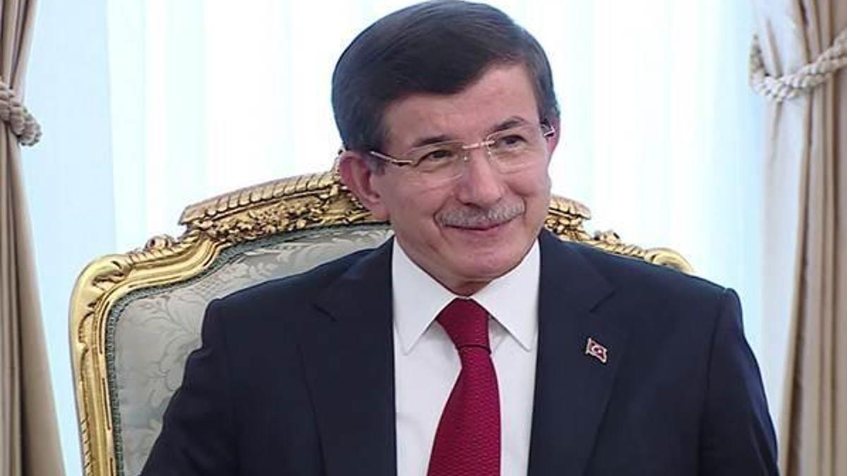 Davutoğlu'ndan koalisyon açıklaması