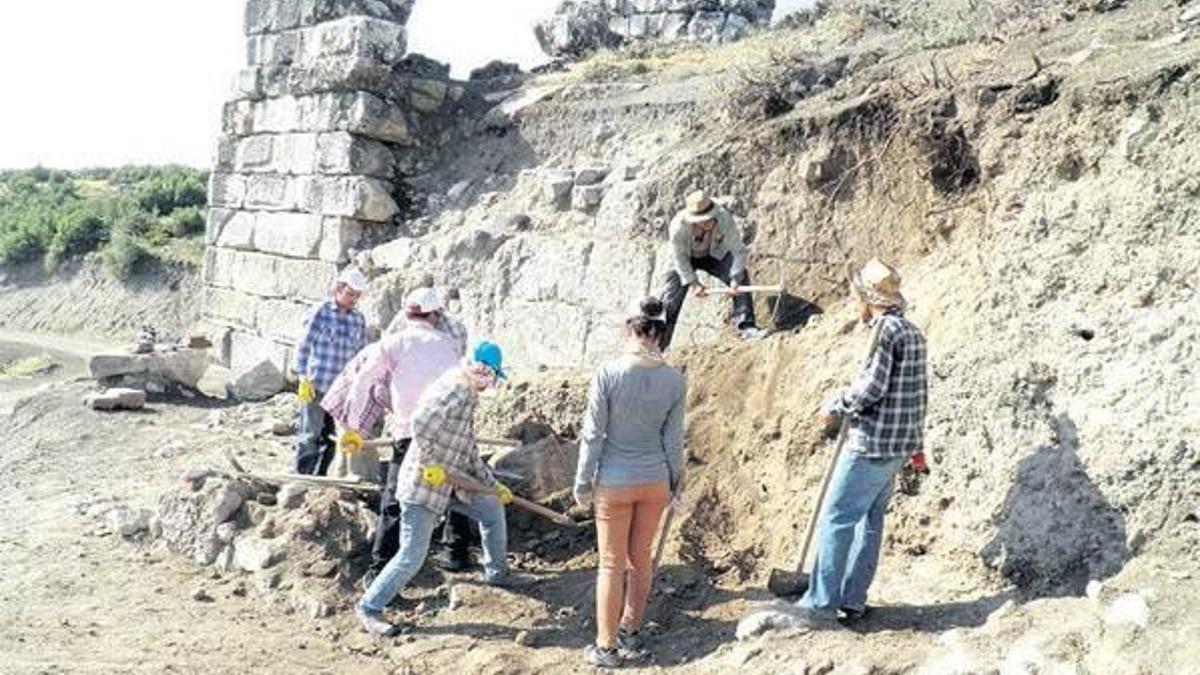 Bin 800 yıllık hamam bulundu