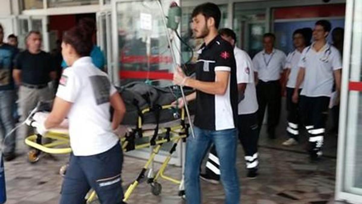 İskenderun'da mayına basan iki mühendis yaralandı