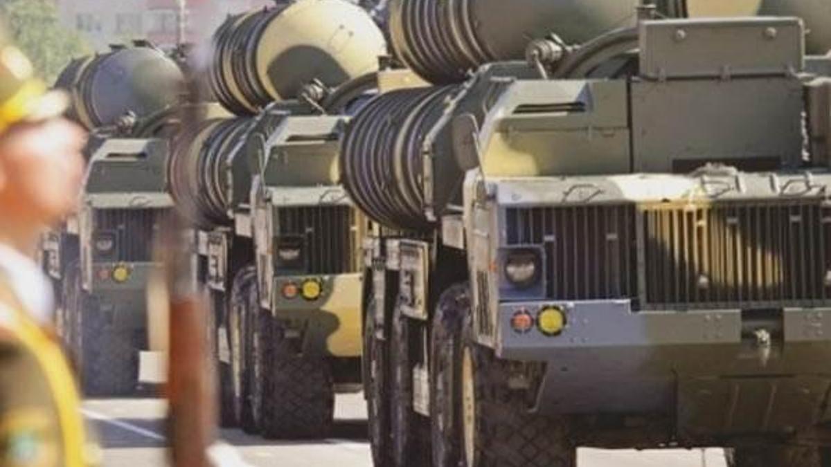 S-300’ler İran yolunda!