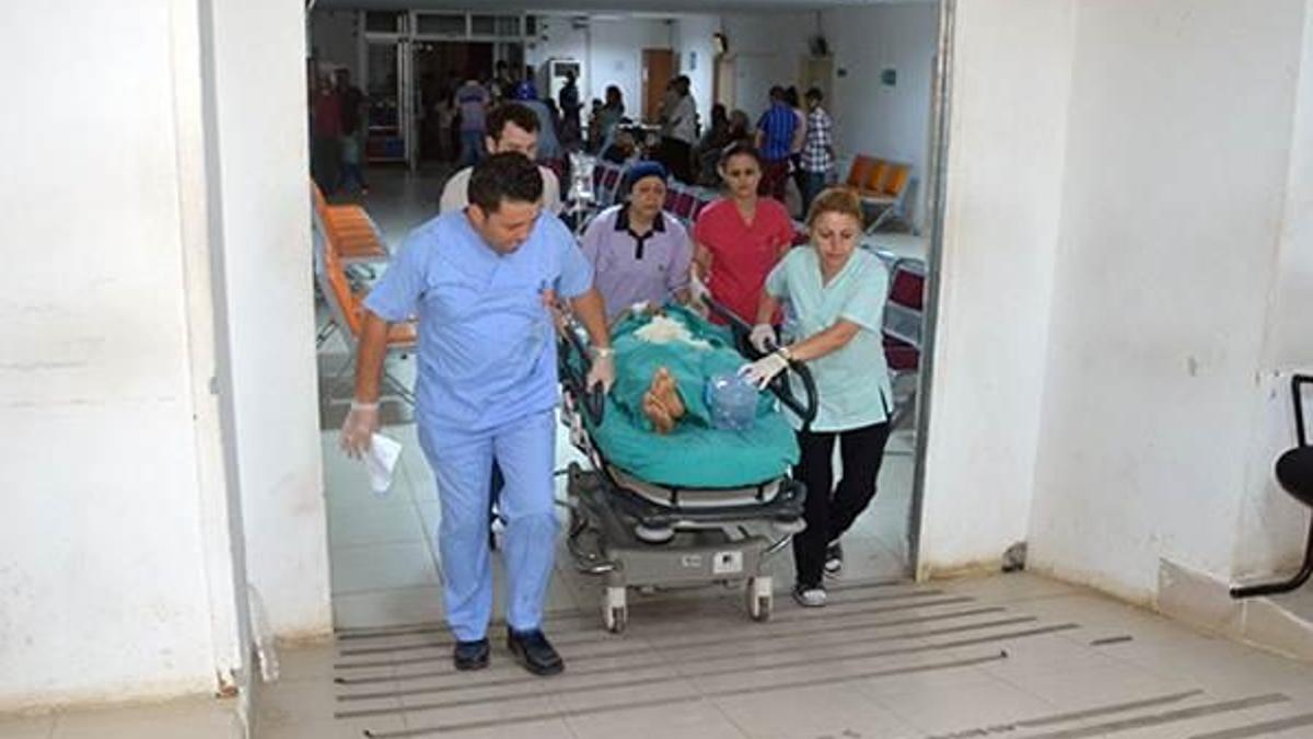 Ailesine kurşun yağdırdı