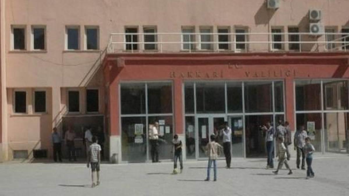 Hakkari Valiliği'nden flaş karar