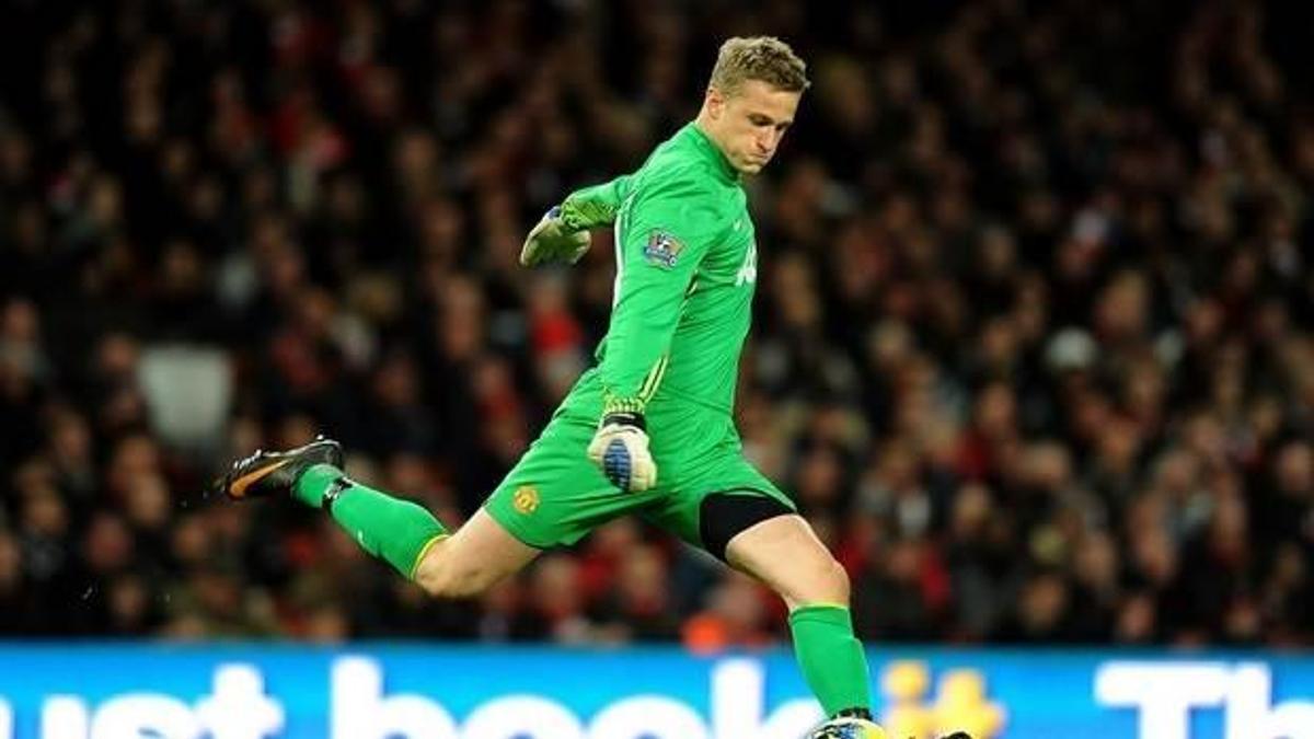 Yeni gözde Lindegaard