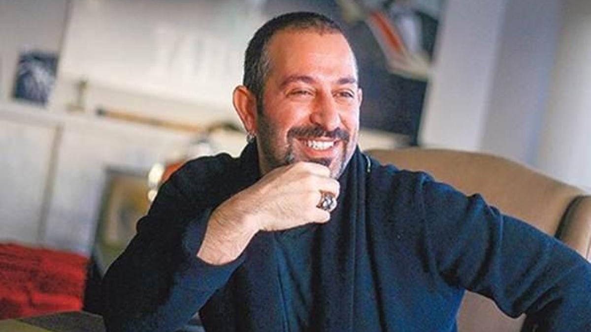 Cem Yılmaz yazar oluyor
