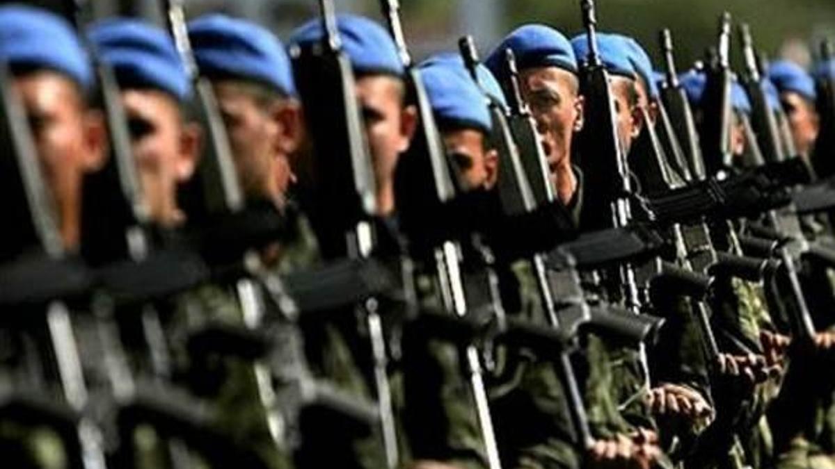 'Mavi bereliler' Şemdinli'de