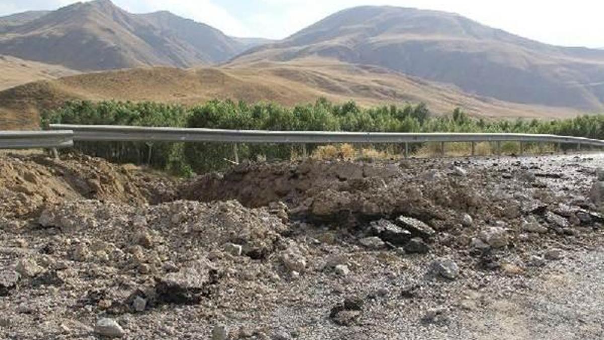 Başkale'de askeri araca mayınlı saldırı