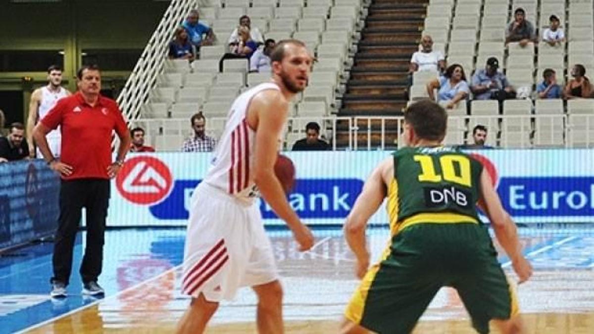 Milliler Litvanya'yı farklı geçti
