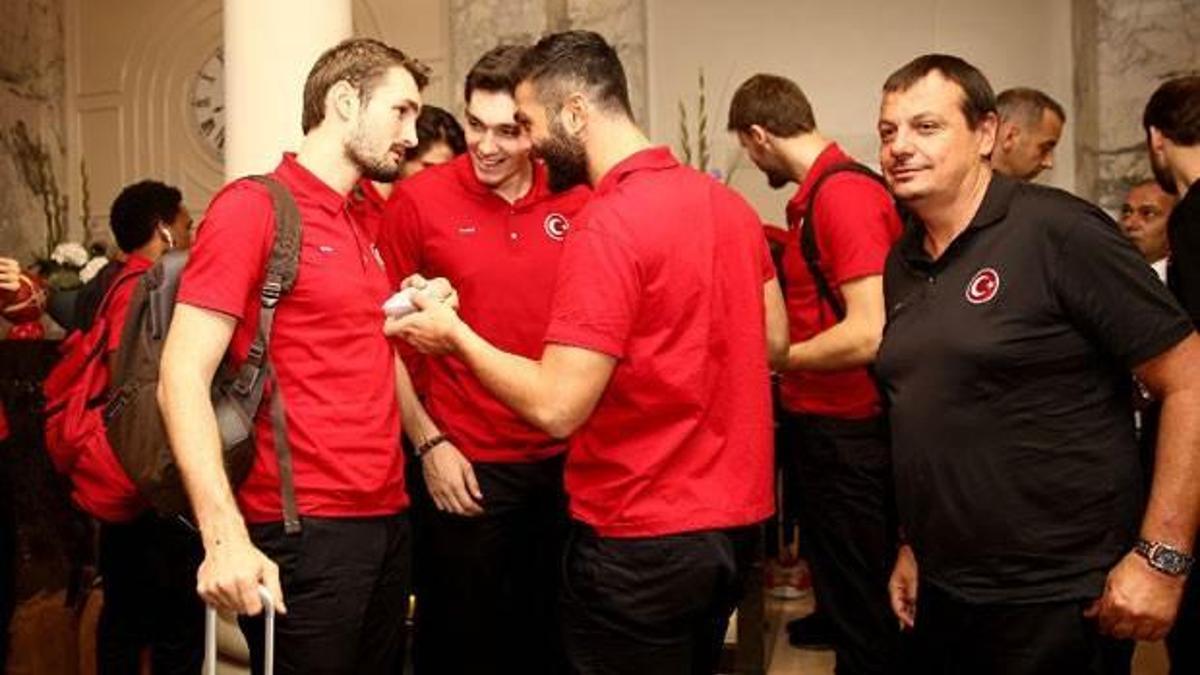 12 Dev Adam Almanya'da