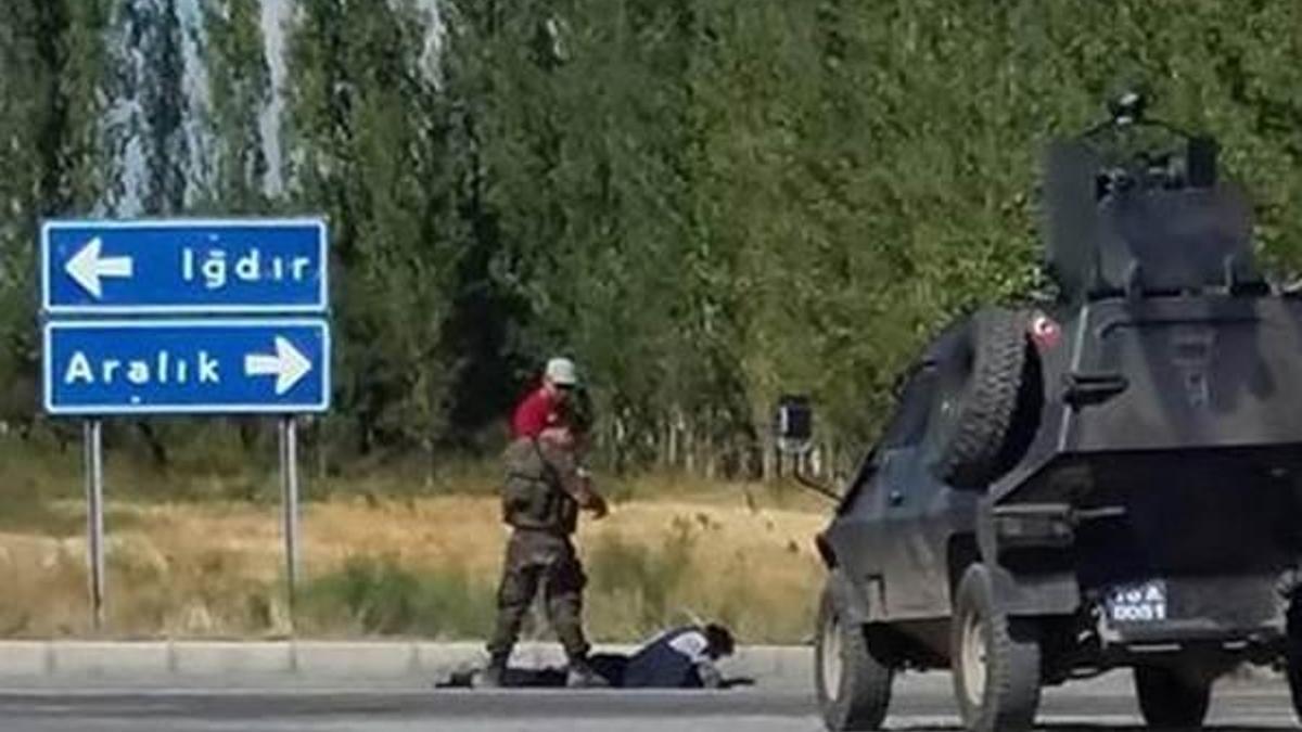 Polisleri görünce...