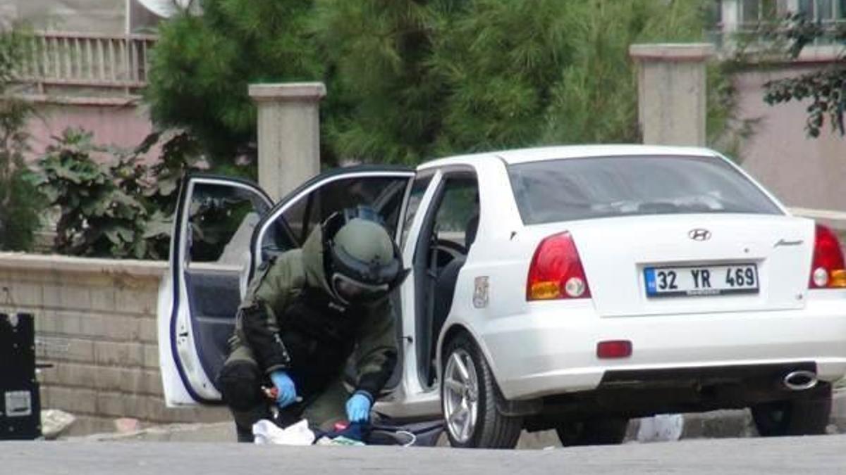 Polisi alarma geçiren otomobil