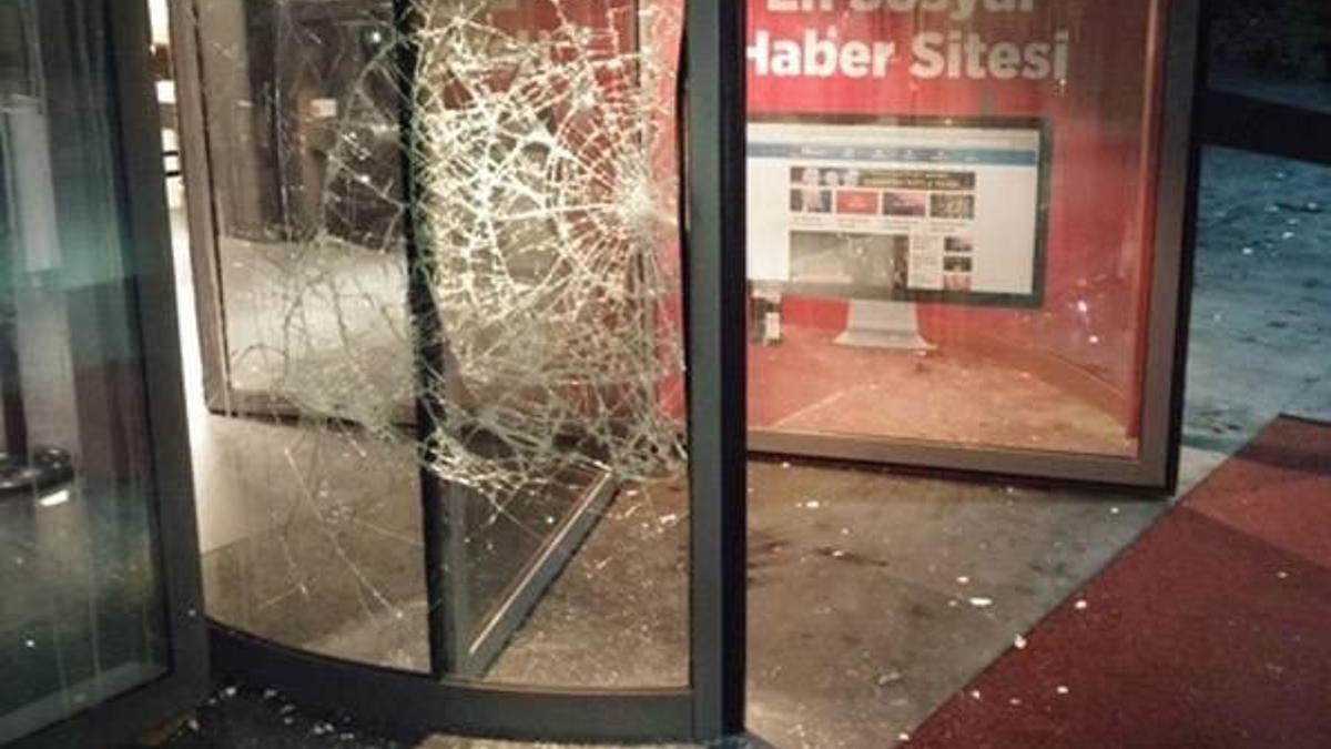 Hürriyet'e saldırı