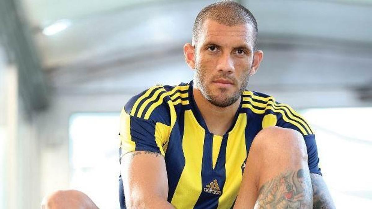 'Ay-yıldızı onurla taşırım'