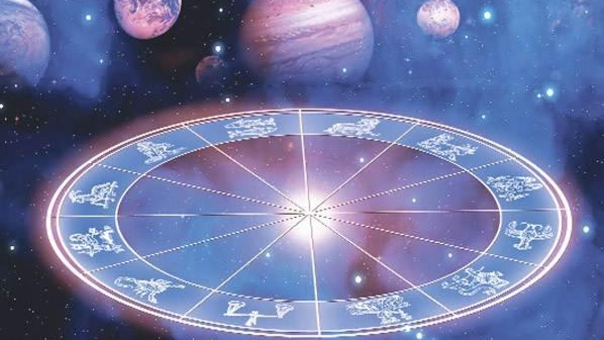 Astroloji modern çağın batıl inancı mı?