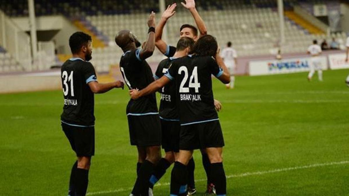 Adana Demirspor 4 golle kazandı